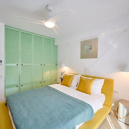 Aquarama View 2br Free Parking Appartement