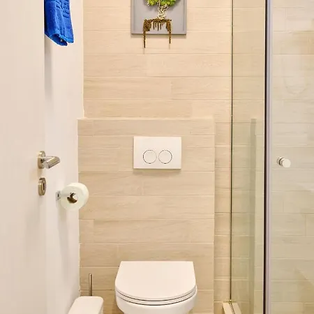 Aquarama View 2br Free Parking * Mamaia