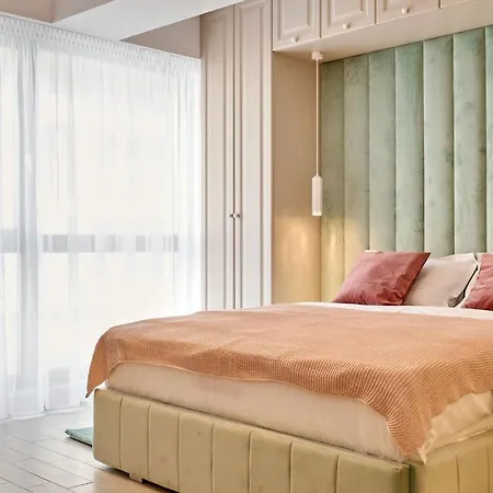 Aquarama View 2br Free Parking