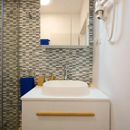 Apartment Aquarama View 2br Free Parking *