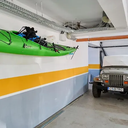 Aquarama View 2br Free Parking Mamaia