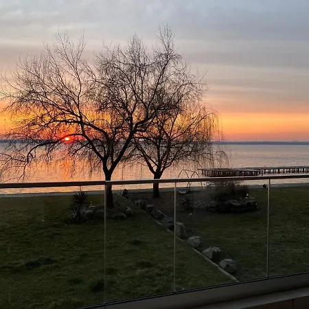 Aquarama View 2br Free Parking *